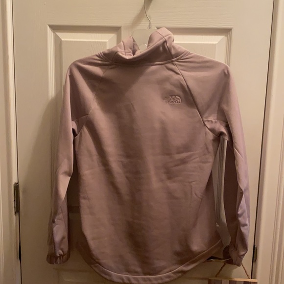North face pullover NWT - Picture 2 of 2
